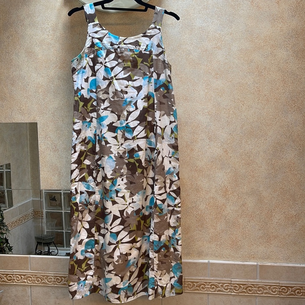 J•Jill sleeveless maxi dress, multi-colored.size 6P